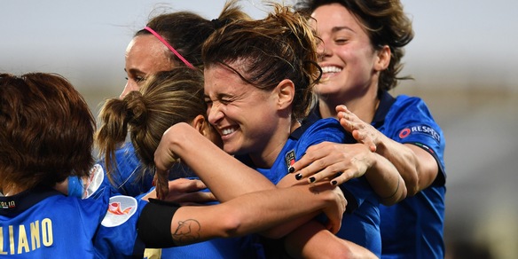 Sorelle d’Italia! La Nazionale femminile vola all’Europeo: 12-0 contro Israele