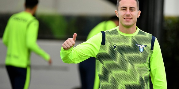 Lazio, difesa caos: Marusic l’arma in più?