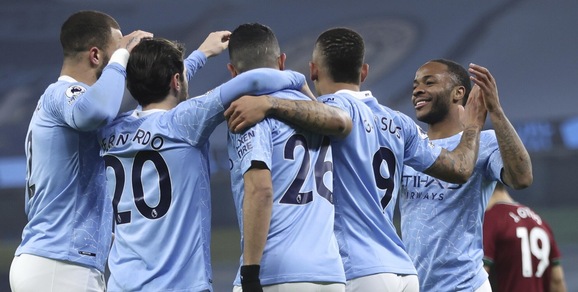 Guardiola show: il City ne fa quattro e vola a +15 sullo United
