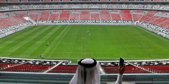 Covid, le mani avanti sullo stop alla serie A e le qualificazioni mondiali