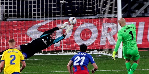 Liga, Gomez e Suso non incidono. Siviglia ko con l'Elche