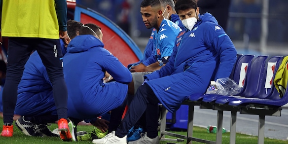 Napoli, Ghoulam operato al crociato: intervento riuscito