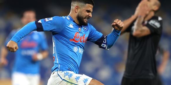 "Critiche a Insigne? Ha fatto due gol respirando da una narice sola..."