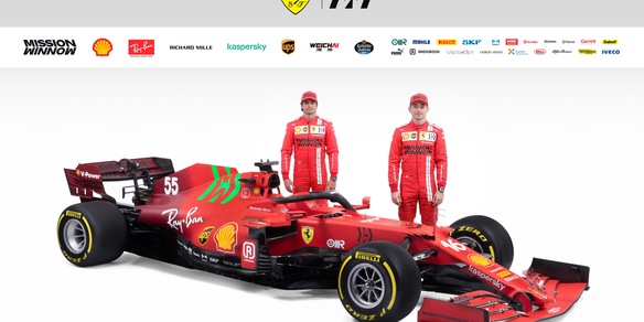 Ferrari, Leclerc commenta la SF21: "Mi piacciono molto i colori"