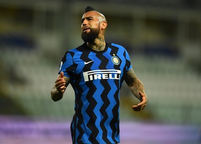 Inter, per Vidal intervento ok. Un mese di stop