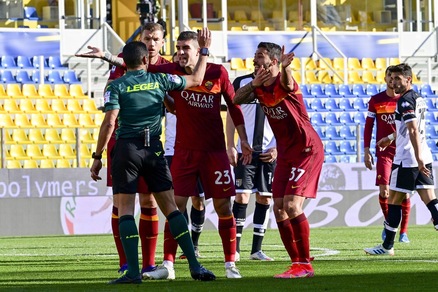 Roma tra arbitraggi, Lega e caso Diawara: è scontro totale