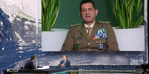 Figliuolo: “Basta buttare dosi, vacciniamo chi passa"