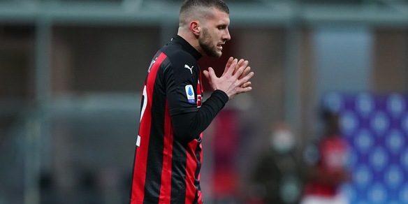 Serie A, Rebic del Milan fermo 2 turni. Multati Pellegrini e Donnarumma