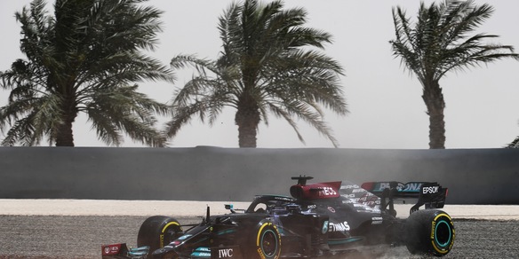 F1, Ralf Schumacher: "Problema aerodinamico per la Mercedes"