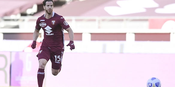 Torino, Juve nel mirino. Sindrome gastro-intestinale per Ansaldi