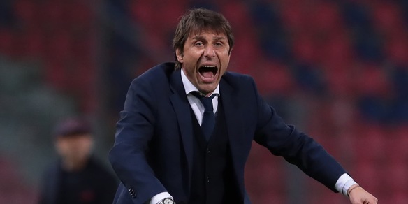 Conte apre e chiude