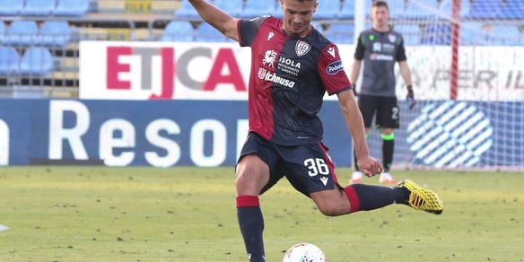 Cagliari, Carboni brucia le tappe: oro rossoblù