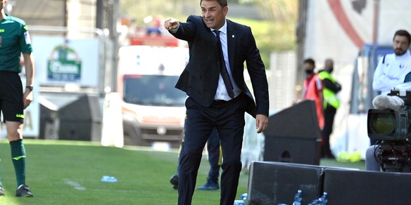 Cagliari, Semplici ci crede: "Possiamo lottare fino alla fine"