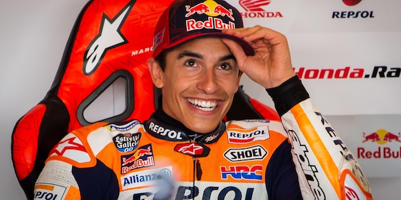 MotoGp, Marquez: "Mentalità diverse tra me e Rossi, ma lo ammiro"