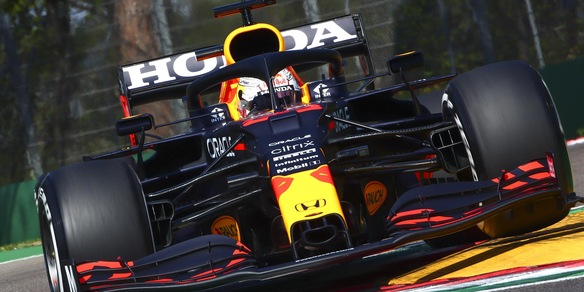 F1, Gp Imola: Verstappen davanti nelle terze libere. Leclerc 5°