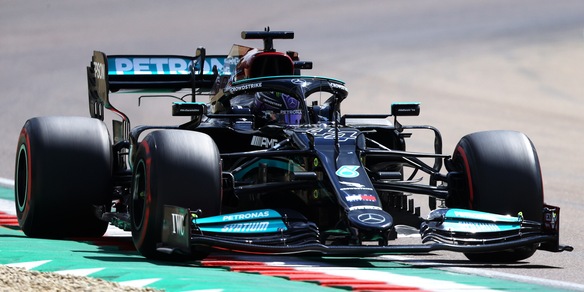 F1, Gp Imola: Hamilton in pole position, Leclerc 4° in qualifica
