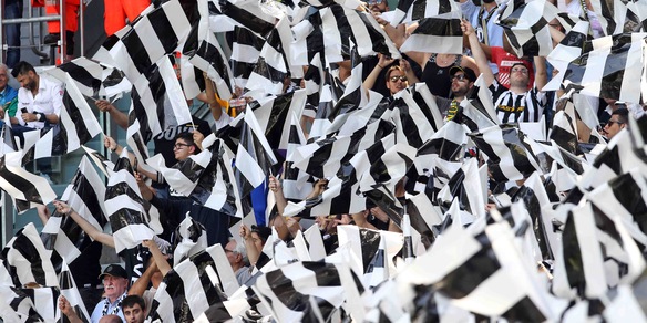 Superlega, i tifosi della Juve si dividono sui social