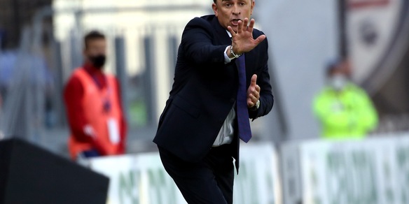Semplici: "Cagliari, è stata una vittoria da squadra vera"