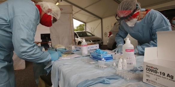 Coronavirus, il bollettino di oggi: 322 morti e 13.817 contagi