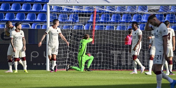 Roma, i tifosi: "Indecoroso abbandonare il campionato, solo figuracce"