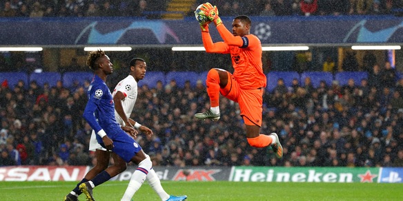 Maignan, la carta del Milan se Donnarumma non rinnova