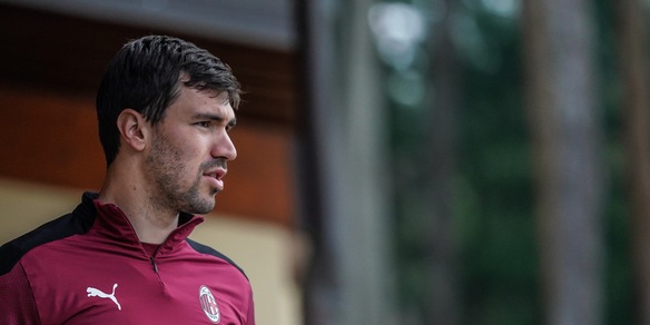 Calciomercato Milan, offerto Romagnoli al Barça per Junior Firpo