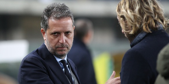 Suarez, la chat di Paratici: "Siamo la Juve e la prefettura non ci riceve"