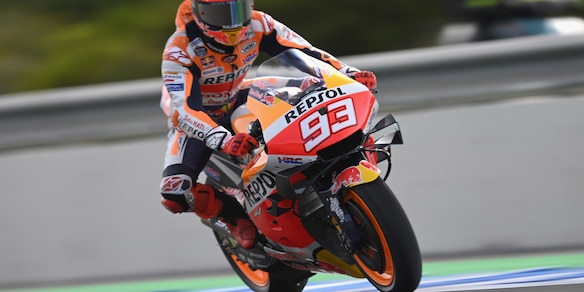 MotoGp Jerez, altra caduta per Marc Marquez nel warm-up