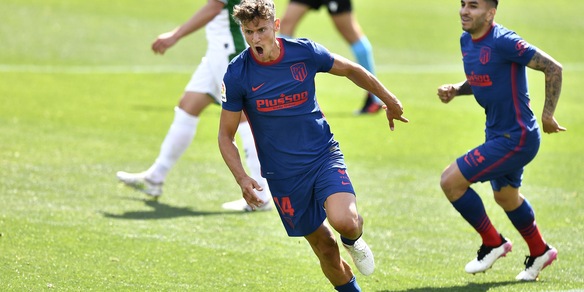 Atletico Madrid, vittoria da brividi: l'Elche sbaglia un rigore al 90'!