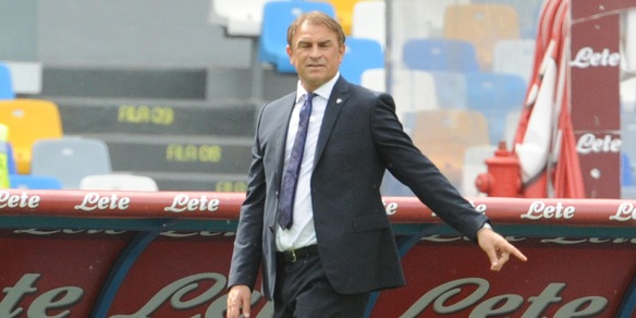 Cagliari, Semplici: "A Napoli un punto meritato"