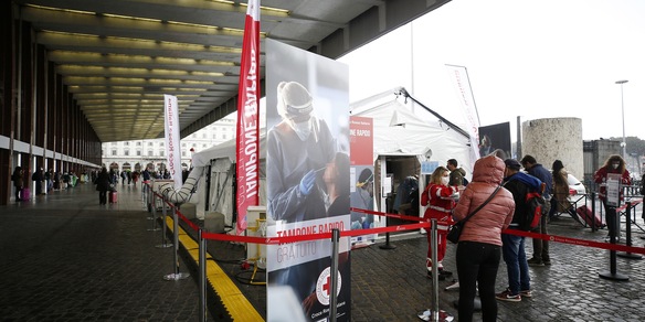 Coronavirus, il bollettino di oggi: 305 morti e 9.116 contagi