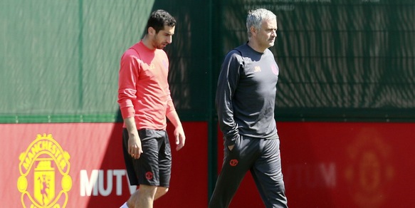Roma, l’arrivo di Mourinho allontana Mkhitaryan. Ecco le liti tra i due