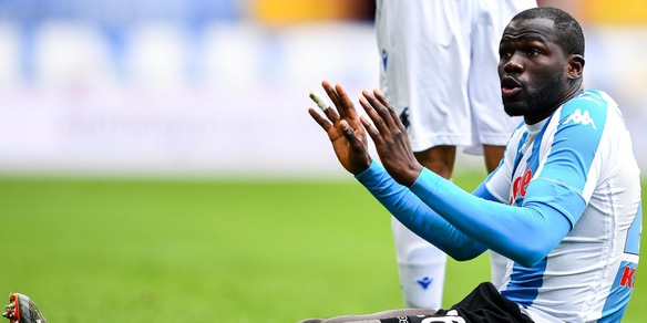 “Napoli, Koulibaly può restare fuori per 3 settimane”