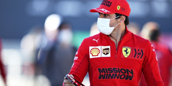 Ferrari, Sainz sulle critiche ad Alonso: "Incredulo da certe conclusioni"