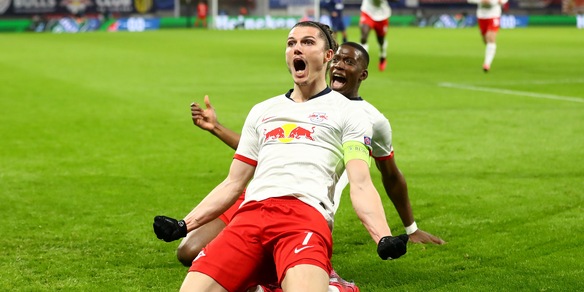 Roma, Mourinho pazzo per Sabitzer. E lui prepara l'addio al Lipsia