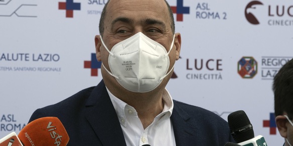 Covid, Nicola Zingaretti si è vaccinato con AstraZeneca