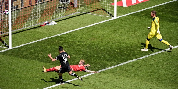 Pari per l'Hertha di Piatek. Grifo in gol nel poker del Friburgo