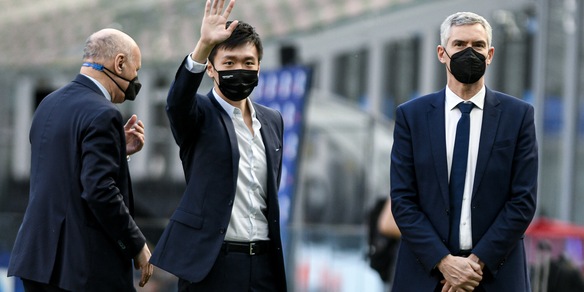 Inter, Zhang deve tagliare: i giocatori dicono no. Conte riflette