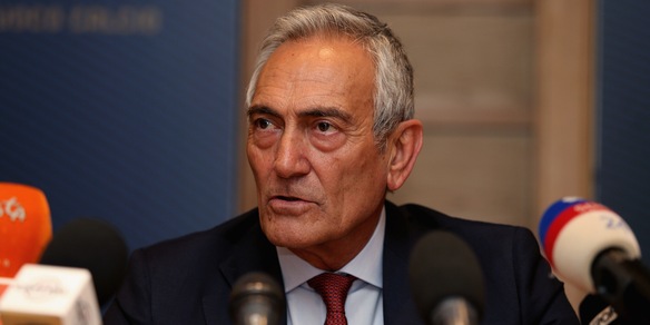 Gravina: “Juve fuori da Serie A se ancora in Superlega”