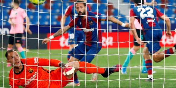 Crollo Barcellona, è 3-3 con il Levante! Ok Osasuna e Alavés