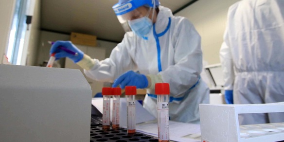 Coronavirus, bollettino: 7.852 nuovi contagi e 262 morti