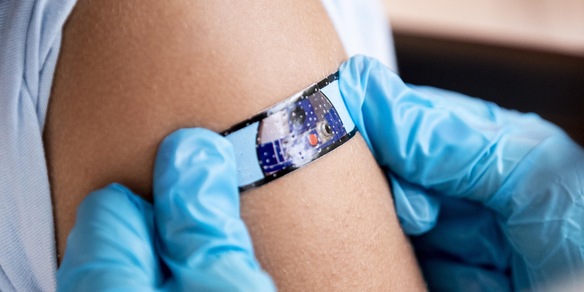 "Vaccino Pfizer, è più efficace un richiamo dopo 11-12 settimane"