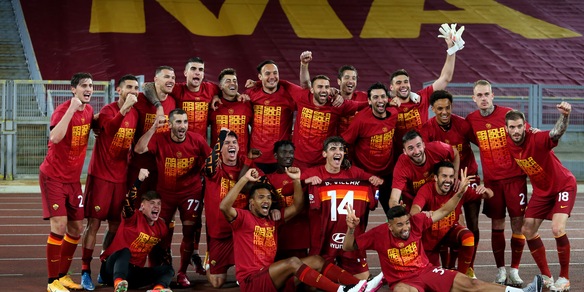 Roma, la festa dei tifosi: “Finalmente umiltà, carattere e cuore! E quanto è forte Darboe”