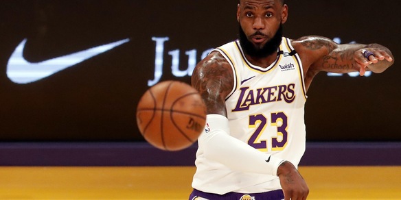 Nba, Lakers ancora vivi per evitare il Play-In!