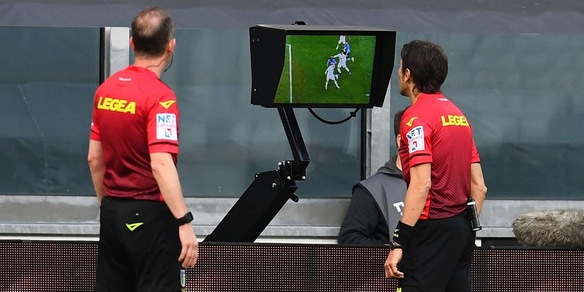 Juve-Inter, effetto notte arbitrale