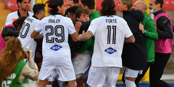 Venezia in finale playoff! A Lecce è 1-1, Mancosu fallisce un rigore