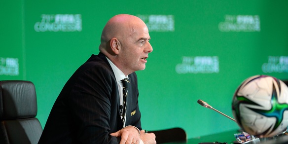 Mondiali ogni due anni, Infantino 'apre': "Serve una mente aperta"