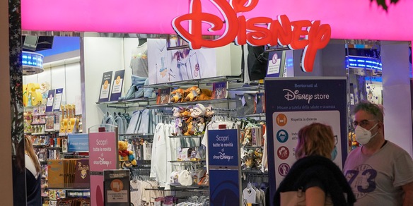 Disney, addio all'Italia: Topolino chiude 15 negozi