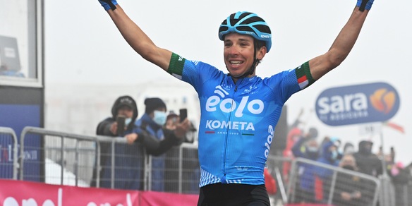 Giro d’Italia, Fortunato vince sullo Zoncolan. Bernal resta in rosa