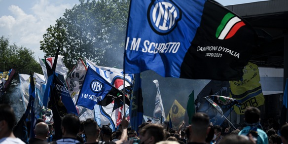 Inter, tifosi in delirio: in migliaia a San Siro per salutare la squadra